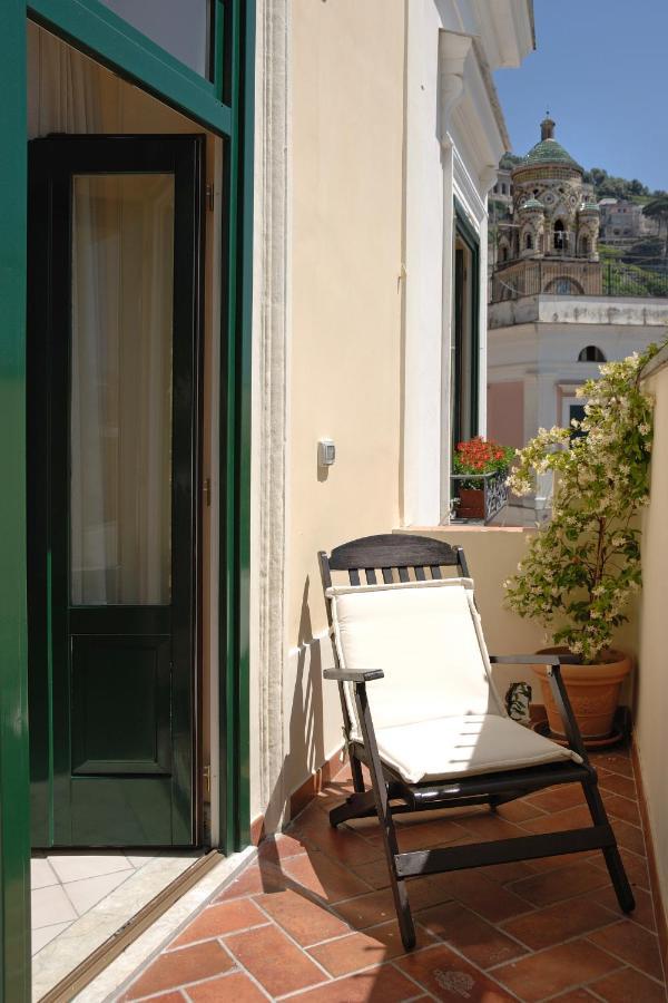 Amalfi Old Square Room & Apartments ภายนอก รูปภาพ