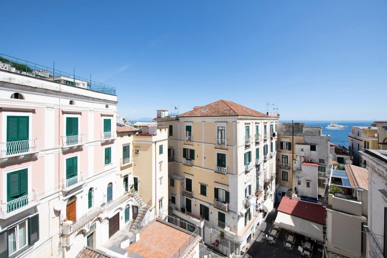 Amalfi Old Square Room & Apartments ภายนอก รูปภาพ