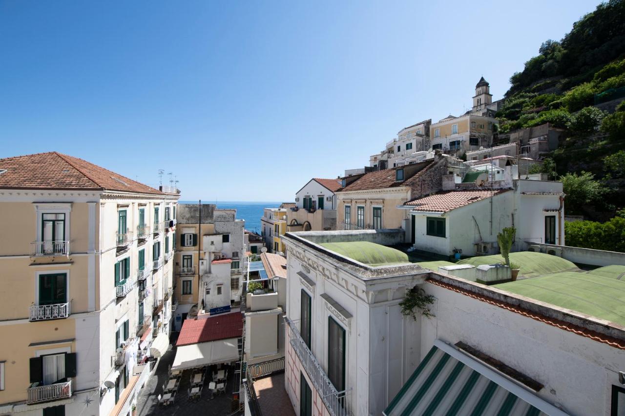 Amalfi Old Square Room & Apartments ภายนอก รูปภาพ