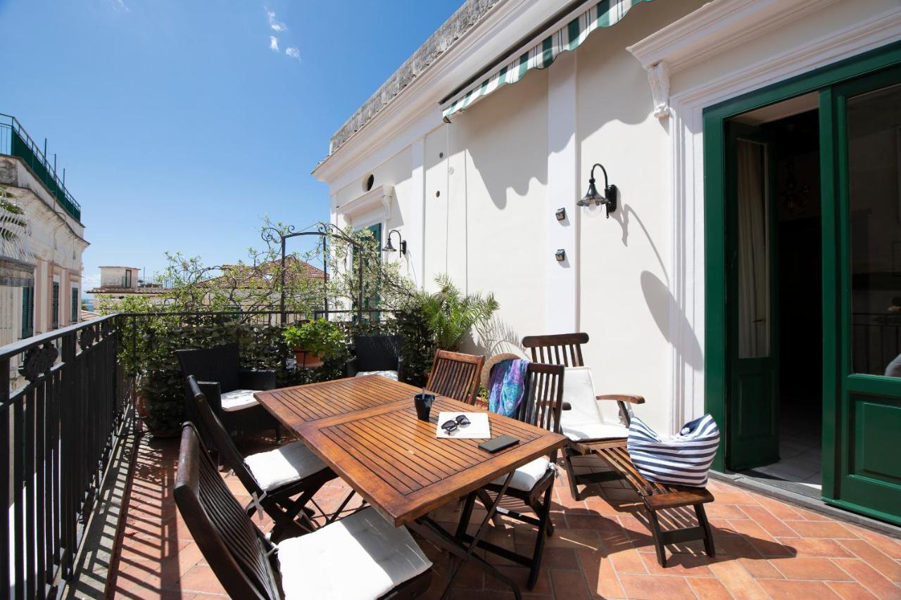 Amalfi Old Square Room & Apartments ภายนอก รูปภาพ
